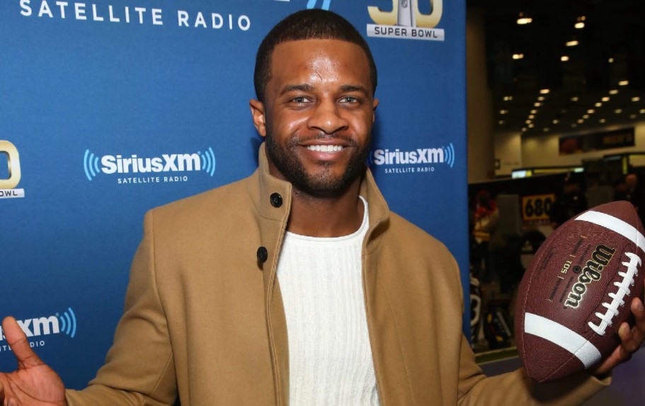 Randall Cobb's Bio, Net Worth, Wife, Height, Facts, Career