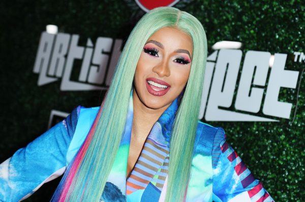 Cardi B - Bio, Net Worth, Nationality, Age, Parents, Family, Height ...