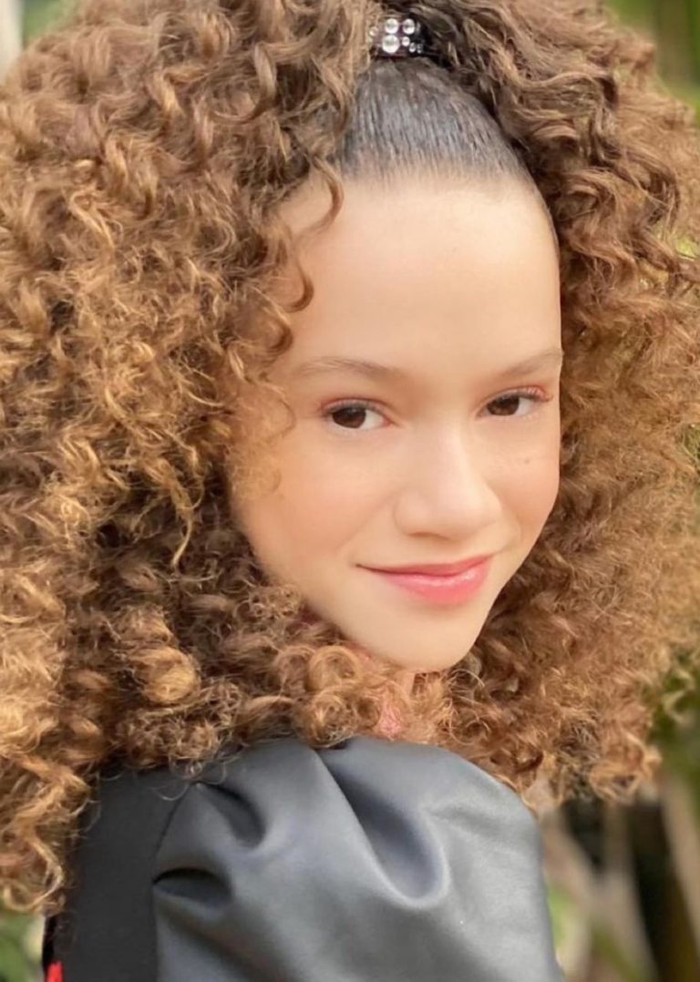 Chloe Coleman's Age, Net Worth, Boyfriend, Instagram, Career