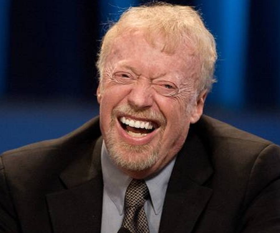 Phil Knight's Bio, Age, Education, Career, Net Worth