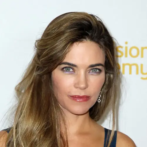 Amelia Heinle